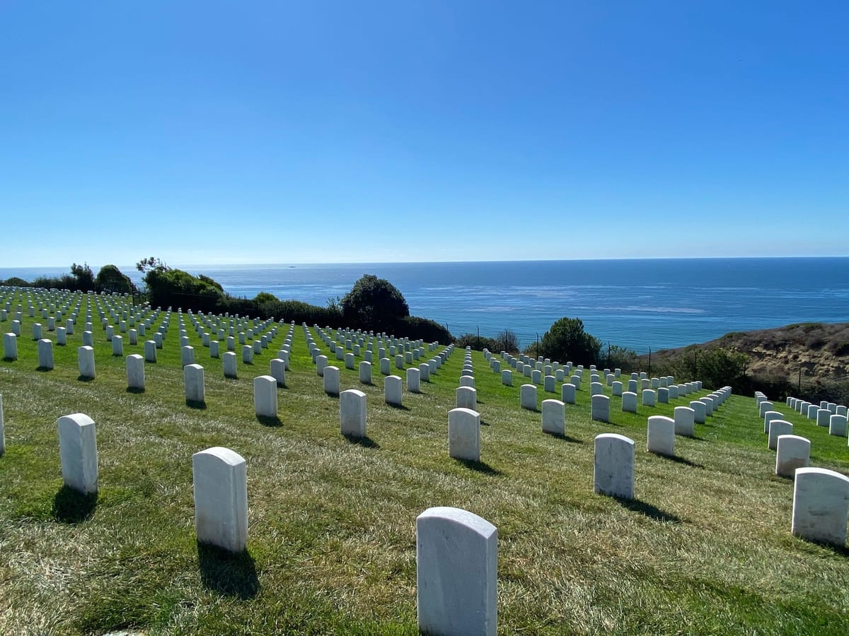 Visiting Fort Rosecrans National Cemetery in San Diego Post feature image
