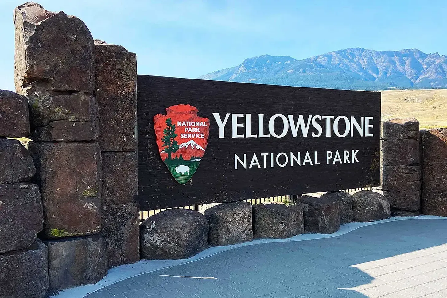 Yellowstone National Park feature image